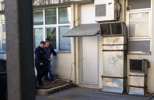 Ристић претио политичарима? 